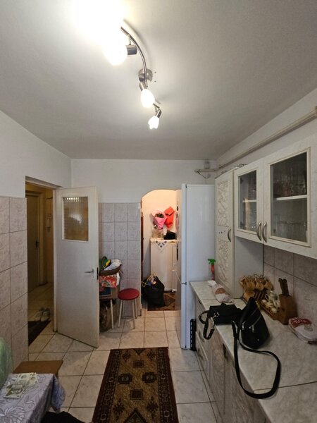 Alexandria, central, 3 camere,