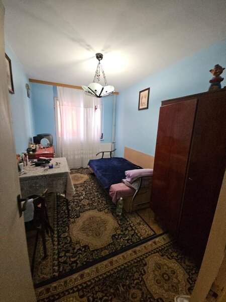 Alexandria, central, 3 camere,