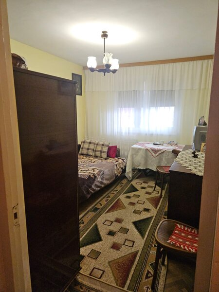 Alexandria, central, 3 camere,
