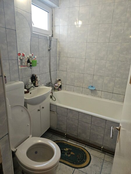 Alexandria, central, 3 camere,